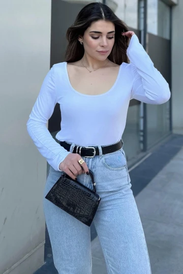 Kadın Beyaz Önü Ve Arkası Derin Dekolte Yaka, Regular Kesim, Terletmez, Pamuklu Penye Bluz