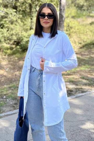 Kadın Beyaz Uzun Kol, Beli Lastikli, Cepli, Kapüşonlu Ceket Yağmurluk