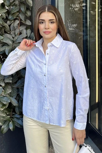Kadın Beyaz Uzun Kol, Silver Düğme Detaylı, Nakış İşlemeli, Klasik Gömlek