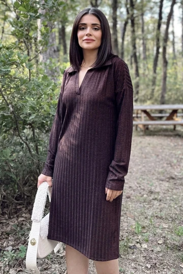 Kadın Bordo Polo Yaka, Kendinden Desenli, Basic Kalıp, Uzun Kollu Midi Triko Elbise