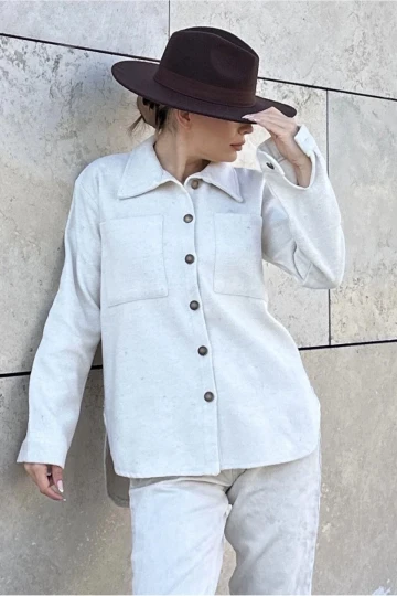 Kadın Ekru Uzun Kol, Çift Cepli, Eteği Oval Kesim, Kaşe Gömlek Ceket