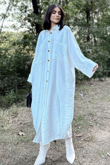 Kadın Ekru Yarasa Kol, Arkası Pliseli, Çift Cepli, Uzun Oversize Salaş Gömlek Elbise