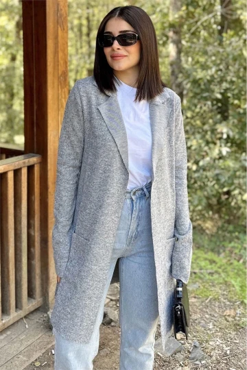 Kadın Gri Uzun Kol, Dokulu Kumaş, Lazer Kesim, Çift Cep Uzun Ceket Hırka - Tesettüre Uygun