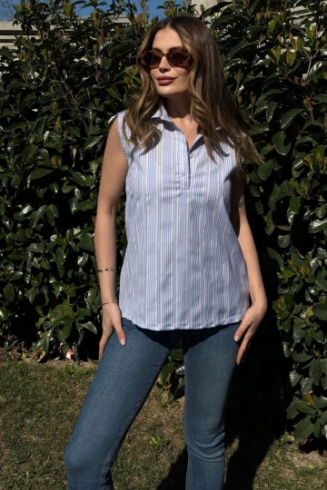 Kadın Mavi Çizgili, Dokulu Yazlık Kumaş, Yarım Patlı, Sıfır Kollu Bluz