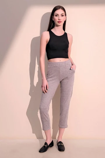 Kadın Pudra Beli Lastikli Cepli Yumuşak Dokulu Salaş Eşofman Altı - Düz Kesim ve Giy Çık