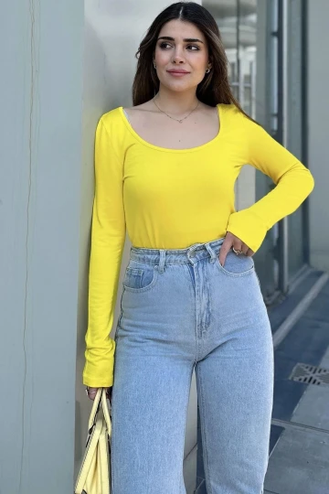 Kadın Sarı Önü Ve Arkası Derin Dekolte Yaka, Regular Kesim, Terletmez, Pamuklu Penye Bluz