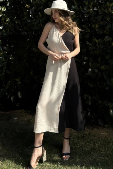 Kadın Siyah & Bej Color Block Kruvaze, Hasır Askı Detaylı, Yırtmaçlı, Uzun Airobin Elbise