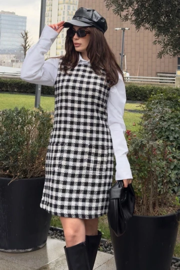 Kadın Siyah Çift Cepli, Kare Yaka, Kalın Askılı, Sıfır Kol, Midi Boy, Tüvit Elbise(Gömleksiz)