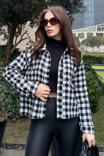 Kadın Siyah Çift Cepli, Pötikare Desenli, Rahat Kalıp, Kısa Tüvit Ceket