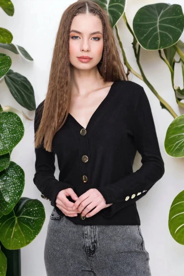 Kadın Siyah Düğmeli, Yumuşak Dokulu, Düz Kesim Hırka (GOLD DÜĞME DETAYLI VEYA KISA TRİKO)