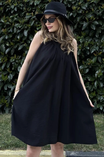 Kadın Siyah Kalın Askılı, Cep Ve Plise Yaka Detaylı, A Kesim, Salaş Midi Elbise