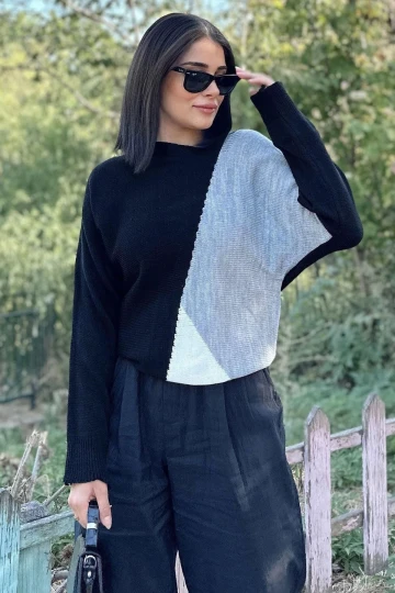 Kadın Siyah Renk Bloklu, Uzun Kol, Yumuşak Dokulu, Salaş Triko Kazak