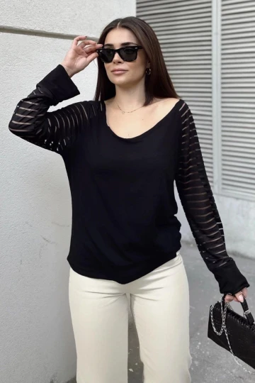 Kadın Siyah Şerit Tül Detaylı Uzun Kollu, Geniş Yaka, Salaş Kesim Bluz