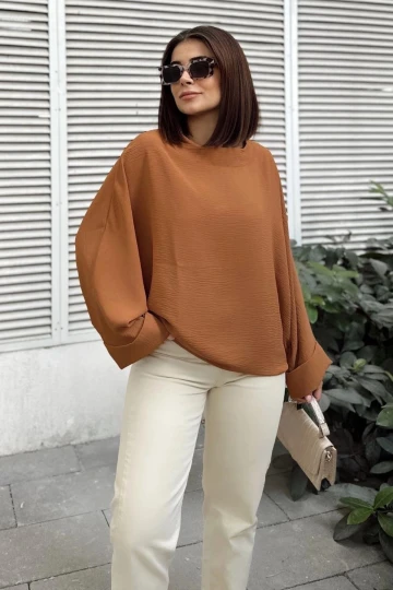 Kadın Taba Airobin Yarasa Duble Kol Salaş Bluz Ekstra Oversize Yuvarlak Yaka - Tesettüre Uygun