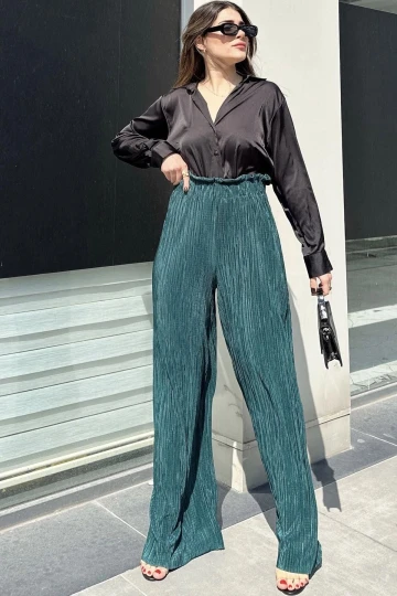 Kadın Zümrüt Yeşil Beli Lastikli, Yüksel Bel, Salaş Kesim, Bol Paça Bürümcük Pantolon