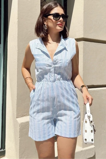 Mavi Kolsuz, Düğmeli Hakim Yaka, Beli Lastikli, Cepli, Şort Modelli Kısa Çizgili Tulum