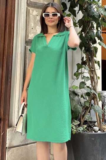 Yeşil Kısa Kol, Polo Yaka, Dokulu Kumaş, Basic Kalıp/Kesim, Aerobin Rahat Midi Elbise
