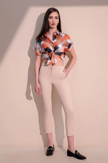 Kadın Bej Beli Lastikli Şerit Detaylı Arka Ve Yan Cepli Kalem Pantolon