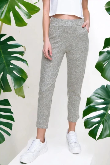 Kadın Gri Beli Lastikli Cepli Yumuşak Dokulu Salaş Eşofman Altı - Düz Kesim ve Giy Çık