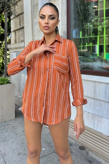 Kadın Kiremit Uzun Kol Özel Kumaş Tek Cep Gömlek Dik Çizgili Arkası Uzun Basic Kesim Gömlek