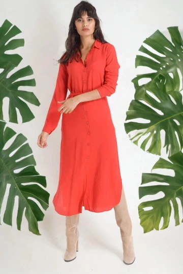 Kadın Kırmızı Kemer Detaylı Yandan Yırtmaçlı Uzun Kol Gömlek Elbise - Regular Kesim, Standart Boy