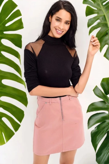 Kadın Siyah Dantel Detaylı Yumuşak Dokulu Uzun Kol Bluz, Düz Kesim